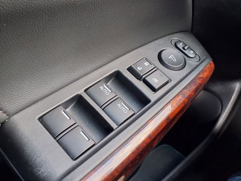 Used 2012 Honda Crosstour EX-L image 9