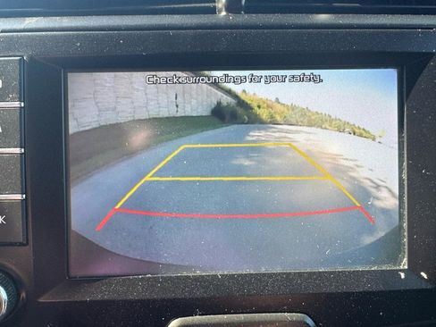 Used 2020 Kia Soul S FWD image 18