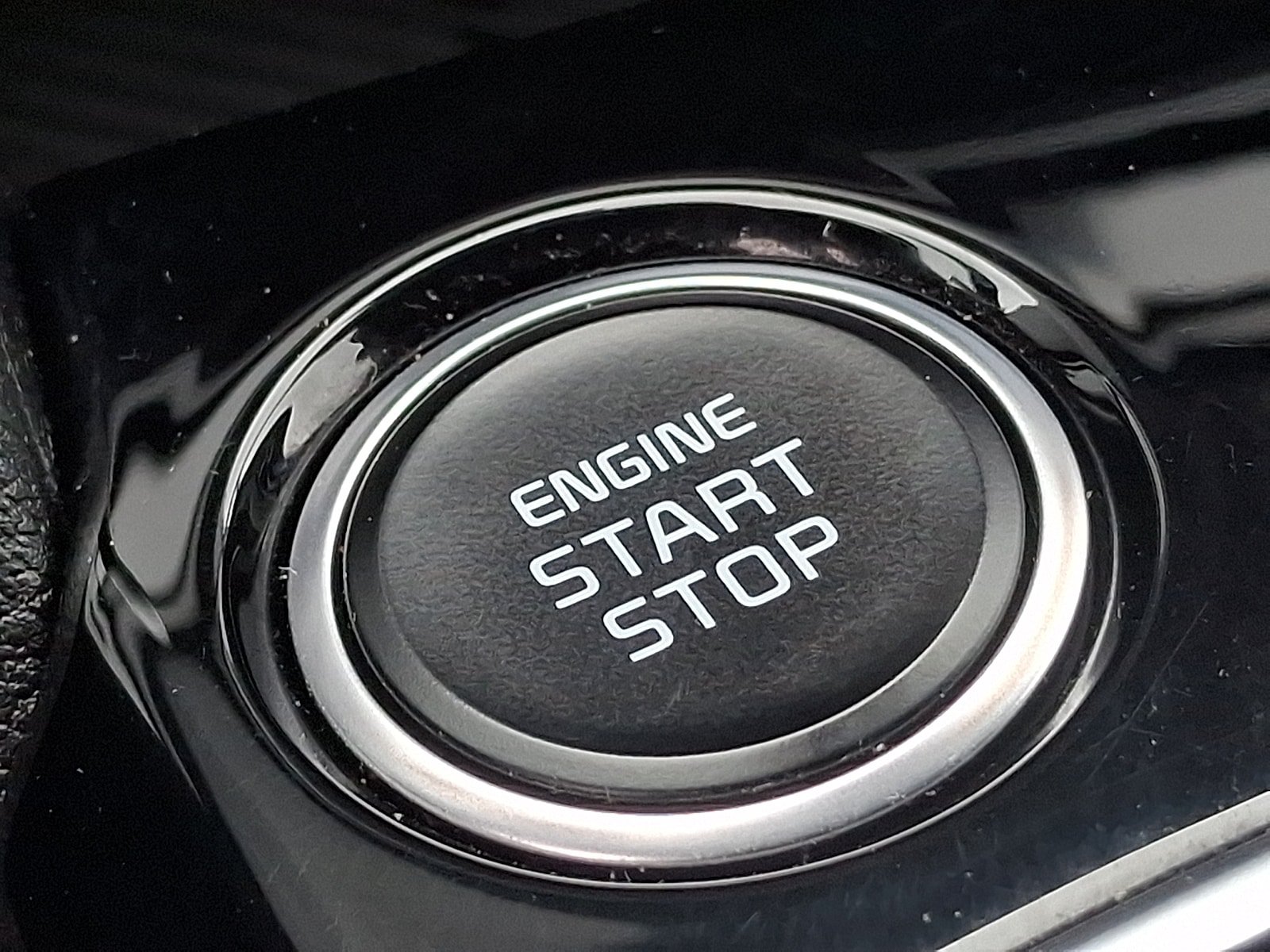 Used 2024 Kia Sportage EX AWD/4WD image 23