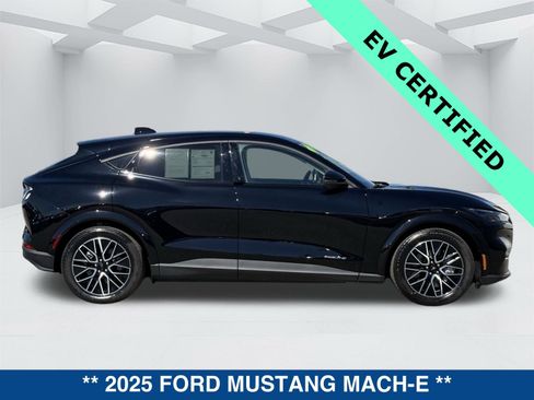 Certified 2025 Ford Mustang Mach-E Premium image 3