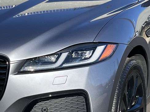 Used 2025 Jaguar F-PACE R-Dynamic S image 12