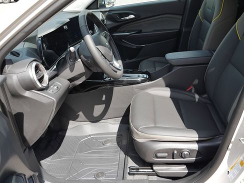New 2026 Chevrolet Trax ACTIV FWD image 8