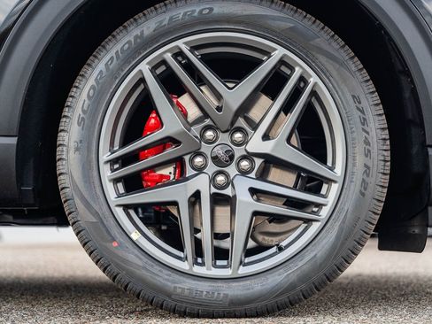 New 2026 Ford Explorer ST w/ Sun And Sound Package image 5