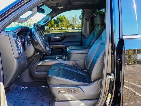 Used 2021 Chevrolet Silverado 1500 High Country w/ Safety Package II image 16