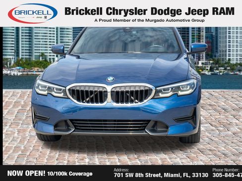 Used 2022 BMW 330i Sedan w/ Convenience Package RWD image 2