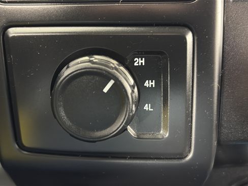 Used 2019 Ford F150 XL w/ Equipment Group 101A Mid AWD/4WD image 25