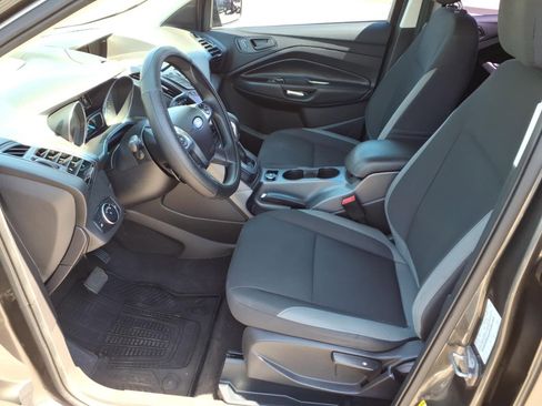 Used 2016 Ford Escape S FWD image 23