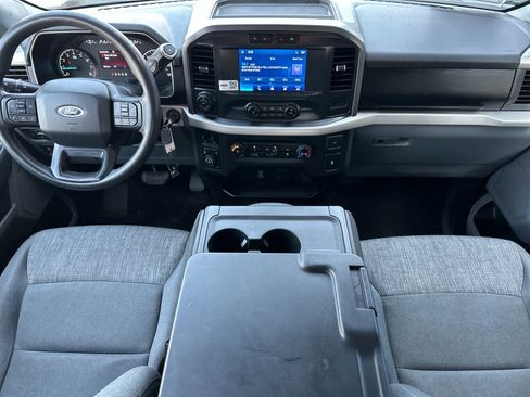 Used 2022 Ford F150 XLT w/ Trailer Tow Package image 12