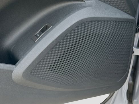 New 2025 Audi Q5 Premium Plus image 22