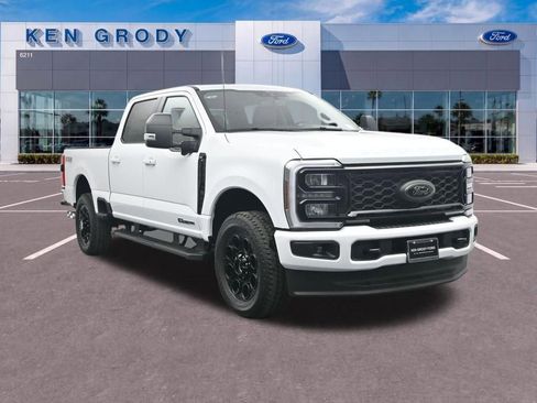 New 2026 Ford F250 XLT w/ XLT Premium Package AWD/4WD image 1