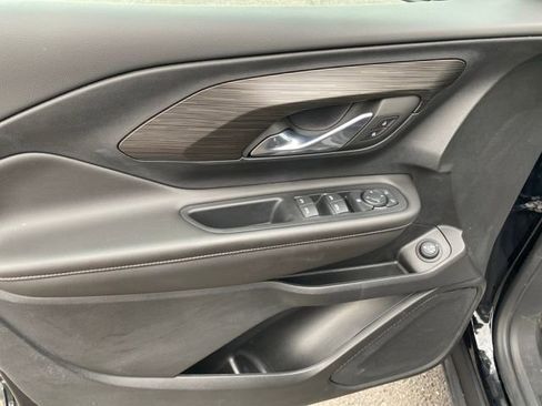 Certified 2023 GMC Terrain SLE w/ Driver Convenience Package image 16