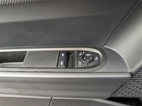 Used 2025 MINI Cooper 2-Door Hardtop image 12