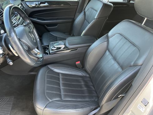 Used 2018 Mercedes-Benz GLS 450 4MATIC image 20