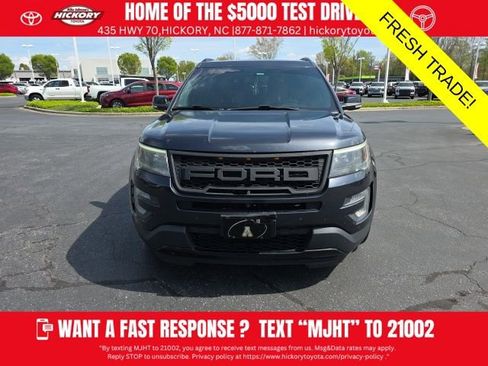 Used 2017 Ford Explorer Sport w/ Equipment Group 401A image 5