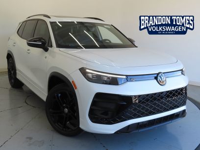 New 2025 Volkswagen Tiguan SE R-Line