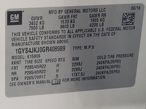 Used 2016 Cadillac Escalade ESV Premium AWD/4WD image 33