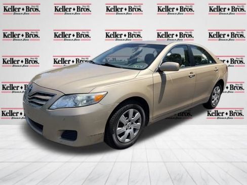 Used 2011 Toyota Camry LE w/ Fleet Convenience Pkg FWD image 3