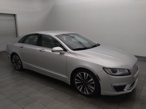 Used 2017 Lincoln MKZ Select w/ Select Plus Package FWD image 11