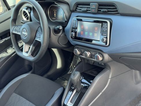 Certified 2025 Nissan Versa SV image 9