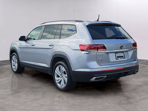 Used 2023 Volkswagen Atlas SE w/ Panoramic Sunroof Package AWD/4WD image 6