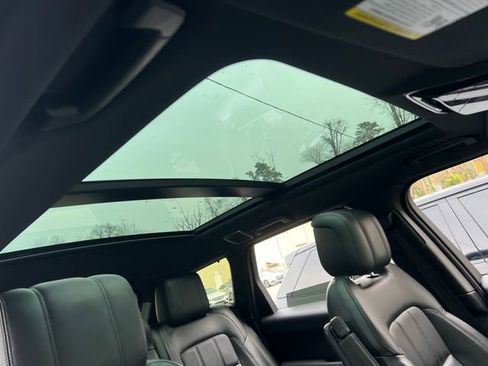 Used 2020 Land Rover Range Rover Sport HSE Dynamic image 35