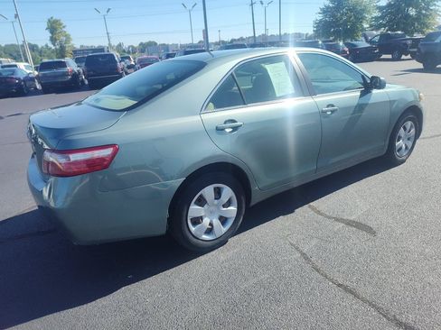 Used 2007 Toyota Camry LE FWD image 40