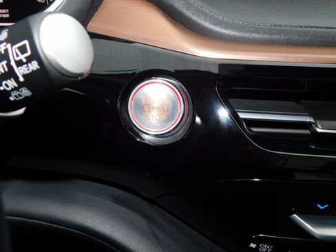 Used 2022 Acura MDX Technology image 44