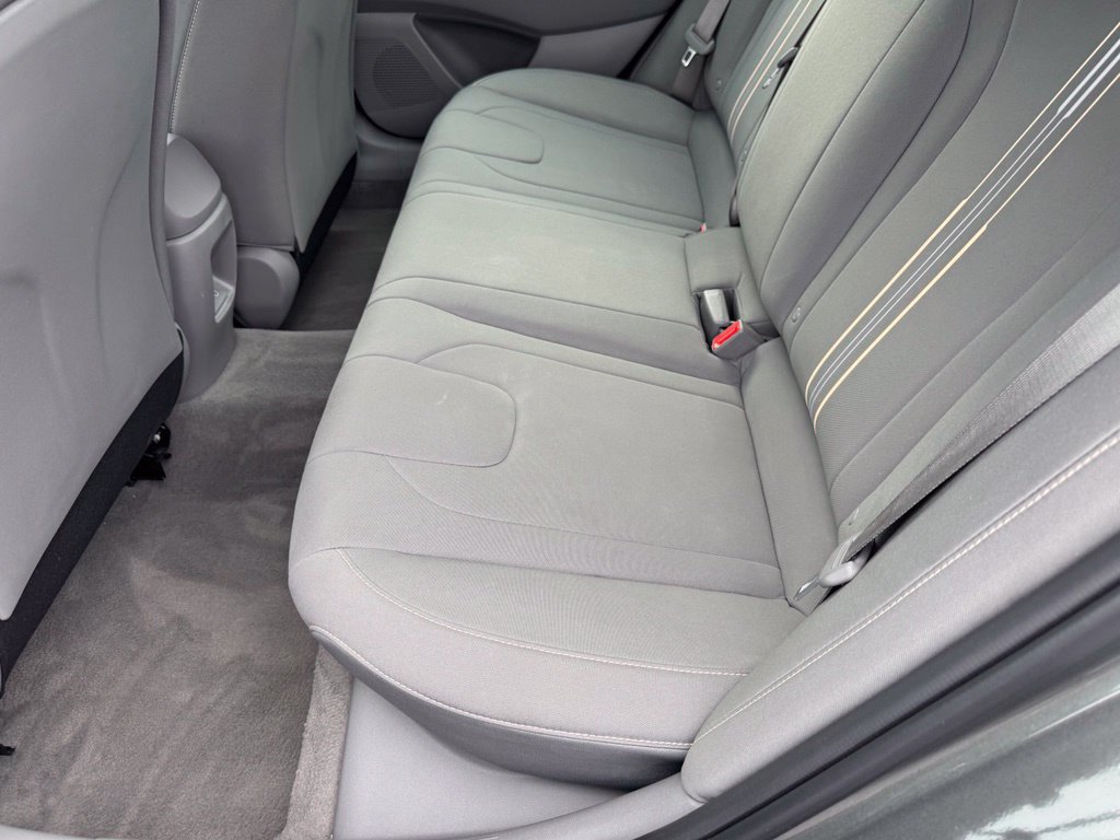 Used 2026 Hyundai Elantra Sport FWD image 15