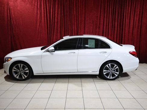 Used 2018 Mercedes-Benz C 300 Sedan w/ Premium Package image 4