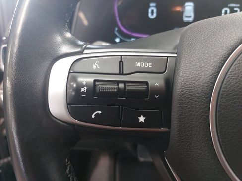 Used 2023 Kia Sportage EX AWD/4WD image 16