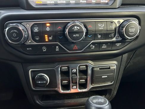 Certified 2023 Jeep Wrangler Sahara w/ LED Lighting Group image 15