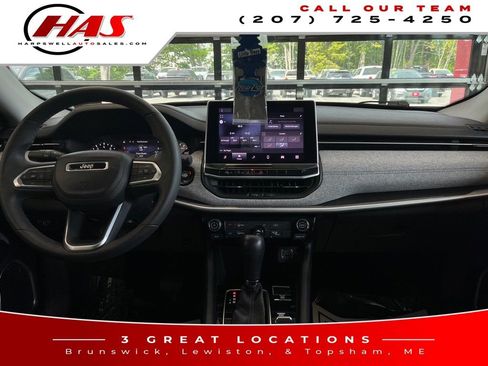 Used 2022 Jeep Compass Latitude AWD/4WD image 15