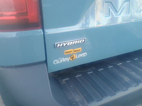 Used 2022 Ford Maverick XLT image 9