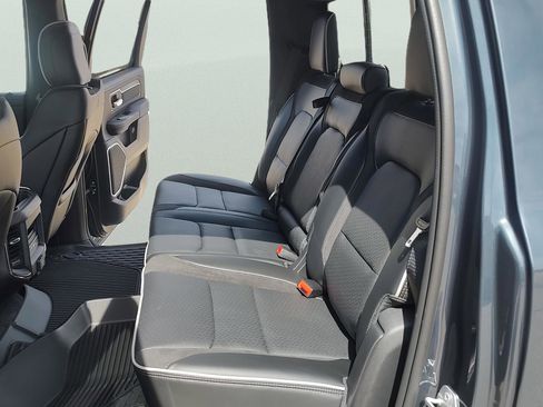 New 2026 RAM 1500 Laramie w/ Laramie Preferred Package image 13