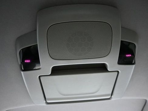 Used 2021 Honda Pilot Touring image 16