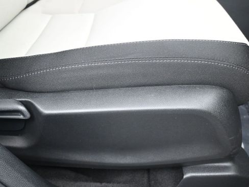 Used 2024 Honda CR-V EX image 10