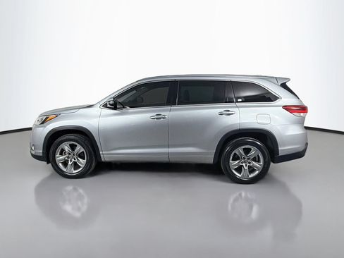 Used 2018 Toyota Highlander Limited FWD image 9