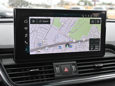 Certified 2022 Audi SQ5 Premium Plus image 10