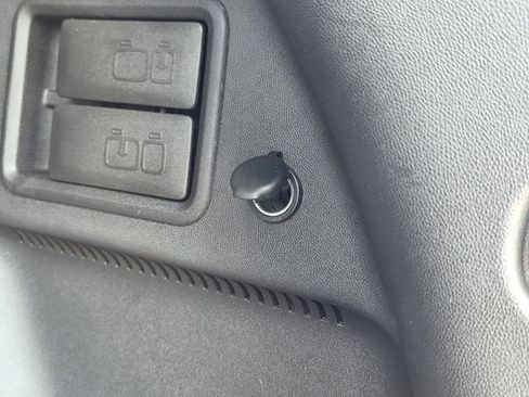 Used 2022 Chevrolet Equinox LT image 28