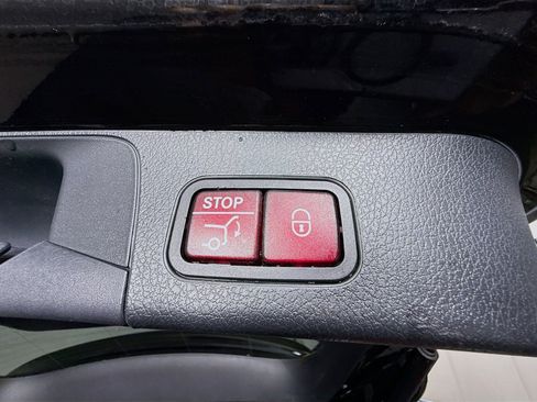 Used 2020 Mercedes-Benz GLB 250 image 41