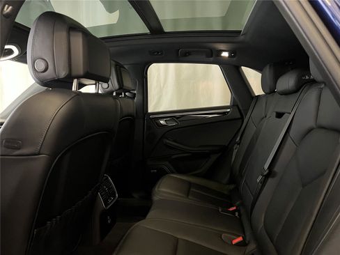 Certified 2023 Porsche Macan S image 24