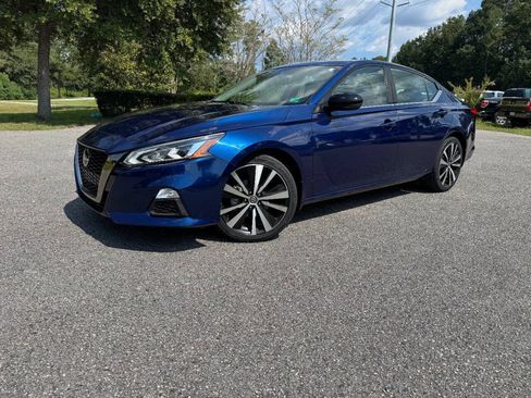 Used 2020 Nissan Altima 2.5 SR w/ Premium Package AWD/4WD image 29