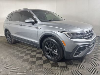 Certified 2024 Volkswagen Tiguan SE