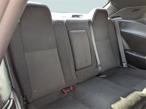 Used 2016 Dodge Challenger R/T image 20