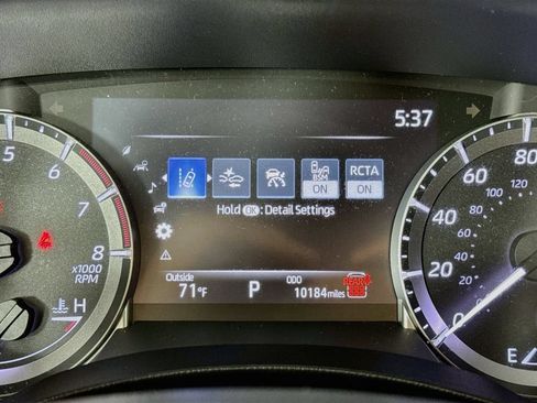 Certified 2024 Toyota Highlander AWD image 6