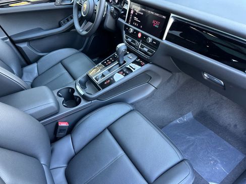 New 2026 Porsche Macan S AWD/4WD image 17