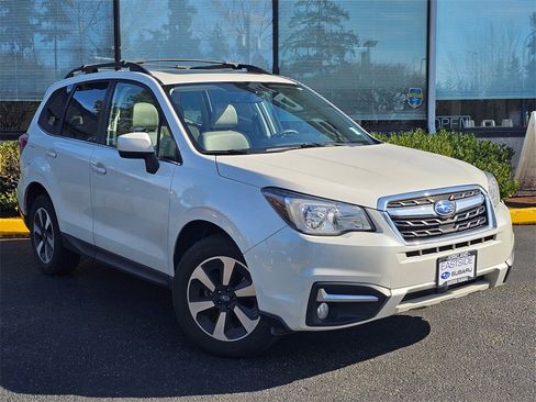 Used 2017 Subaru Forester 2.5i Limited w/ Popular Package #2 image 1