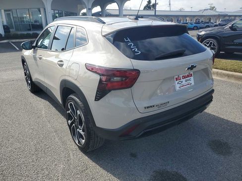 New 2026 Chevrolet Trax RS w/ Driver Confidence Package image 27