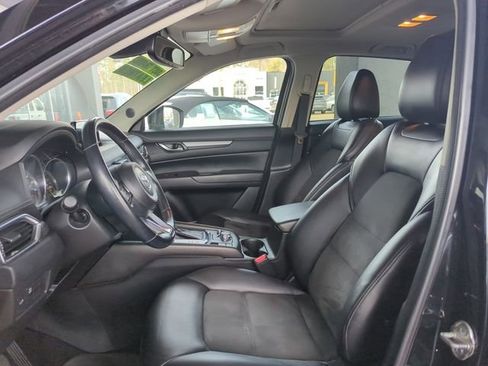 Used 2017 MAZDA CX-5 Touring w/ Preferred Equipment Package image 13