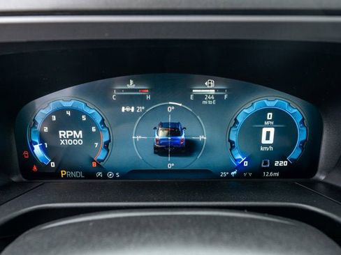 Used 2025 Ford Bronco Sport Big Bend w/ Convenience Package image 37